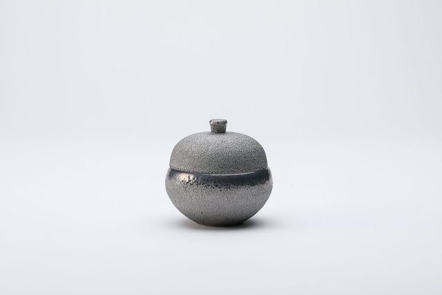 有田焼の作家「吉右ヱ門窯 原田吉泰」のレンタル商品一覧 | 和食器の