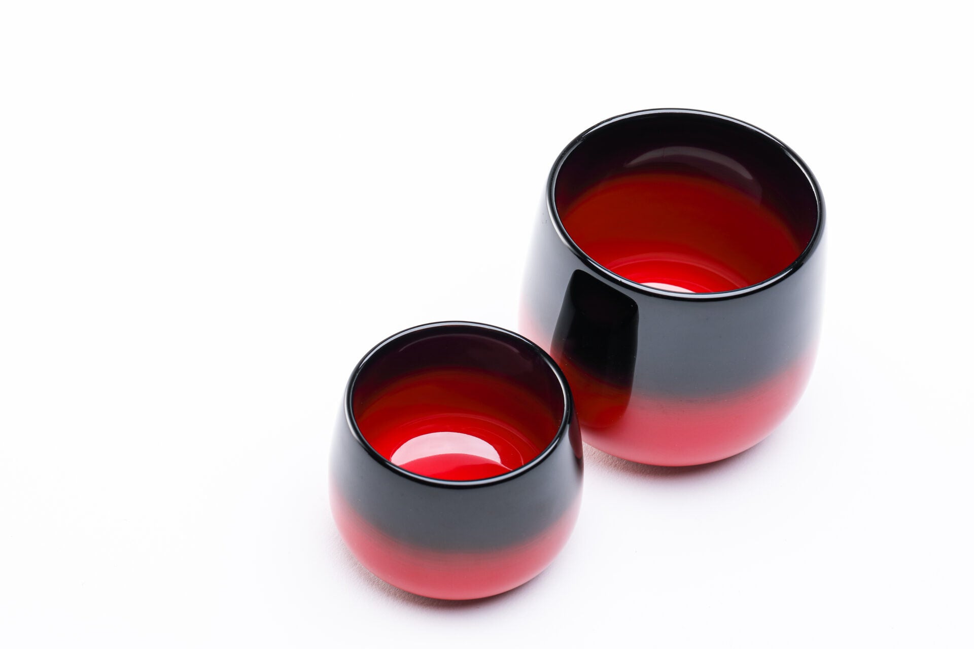 輪島塗｜ゆらりカップ「小」｜田谷漆器店 | 和食器のレンタルサービスLIFT